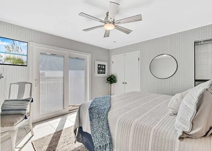 Apartment 5-star Location L Steps2beach L Lagoon Front