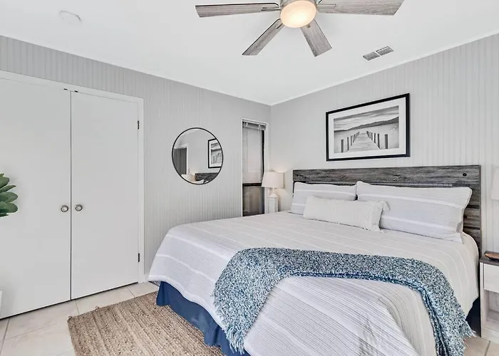 Apartment 5-star Location L Steps2beach L Lagoon Front *