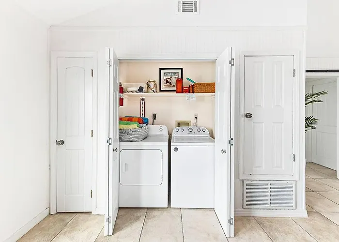 Apartment 5-star Location L Steps2beach L Lagoon Front Gulf Shores